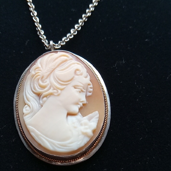 Elegant Cameo Pendant Necklace Antique/Vintage Stamped .925 Pendant Or Brooch - Picture 2 of 9